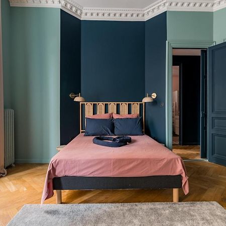 Beige Hospitalite - Gisele - Ultralux Balneo - Neuf 2 Chambres سانت إتيان المظهر الخارجي الصورة